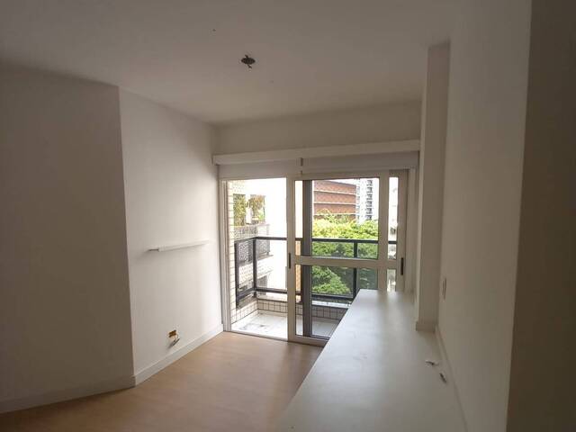 #2760DA - Apartamento para Venda em São Paulo - SP