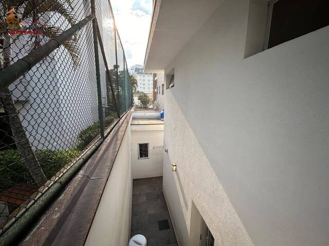 #43B215AM - Casa para Venda em São Paulo - SP