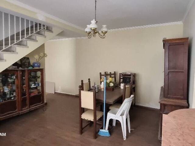 #43B270AM - Casa para Venda em São Paulo - SP