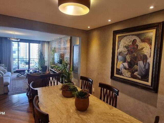 #68B157AM - Apartamento para Venda em São Paulo - SP