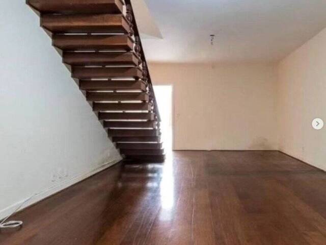 #3299EL - Casa para Venda em São Paulo - SP