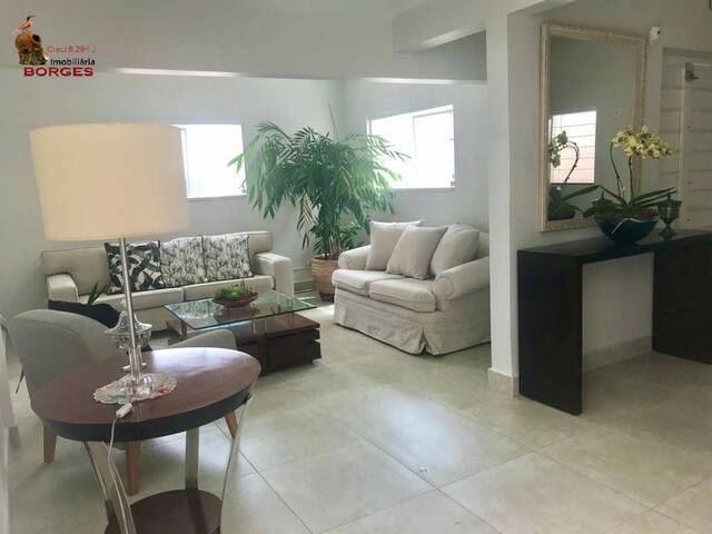 #44B41EL - Casa para Venda em São Paulo - SP