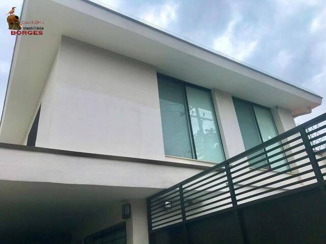 #44B41EL - Casa para Venda em São Paulo - SP