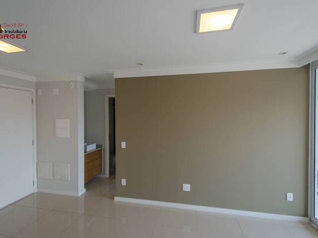 #68B173NT - Apartamento para Venda em São Paulo - SP