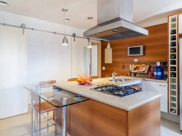 #2911DA - Apartamento para Venda em São Paulo - SP