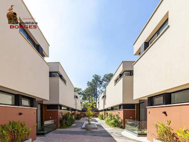 #44B050EL - Casa para Venda em São Paulo - SP - 1