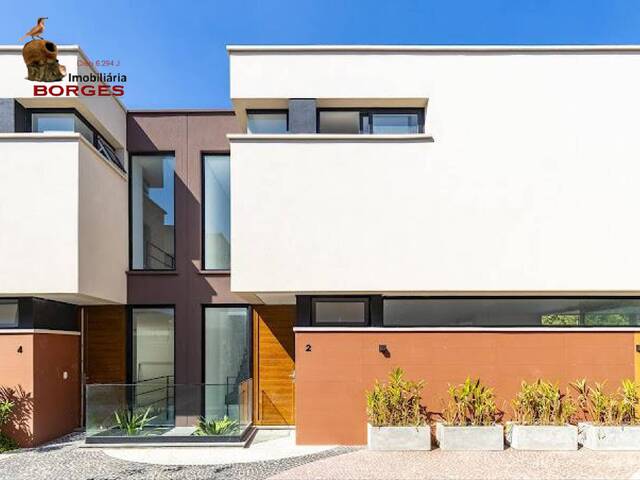 #44B04EL - Casa para Venda em São Paulo - SP - 1