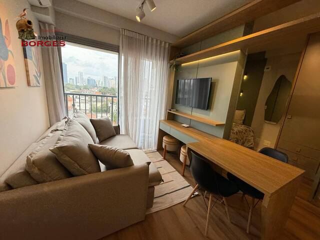#63B33CR - Apartamento para Locação em São Paulo - SP