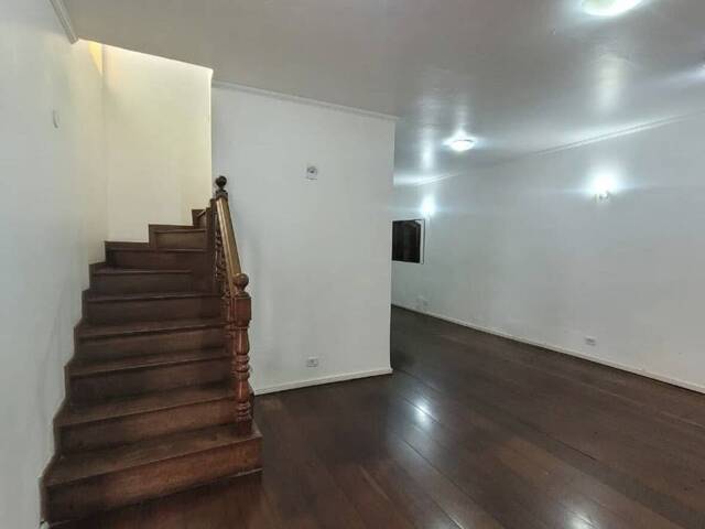 #43B97CR - Casa para Venda em São Paulo - SP